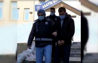 Kiraladıkları araçla su sayaçlarını çalan 4...