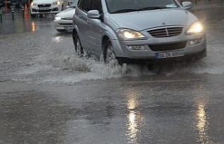 Kırklareli’nde sağanak olumsuz etkiledi