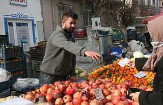 Kış mevsiminde sıcak giden havalar sebze, meyve...