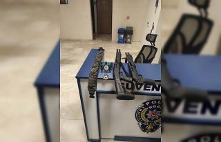 Kısıtlamada pompalı tüfeklerle yakalandı