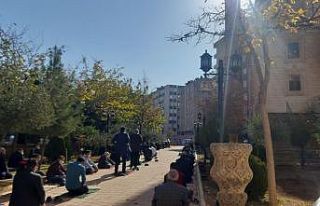 Kısıtlamada uygulanan cuma namazı esnekliğinde...