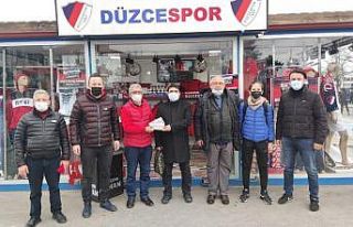 Kızılay yöneticileri Düzcespor’un yanında