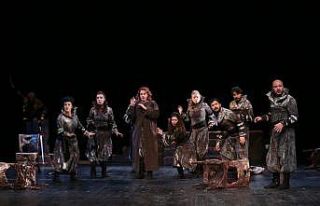 Kocaeli Şehir Tiyatrolarına 7 ödül birden