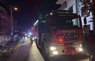 Komşusunun evinden bilgisayar ve cep telefonu çalan...