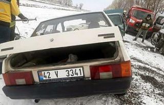 Konya’da 3 araç çarpıştı: 1ölü, 4 yaralı