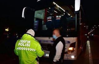 Konya’da kurallara uymayan 2 bin 724 sürücüye...