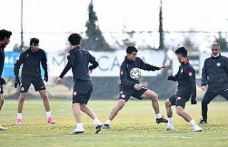 Konyaspor, Galatasaray maçı hazırlıklarına başladı