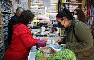 Korona virüs kadınların el işine olan merakını...