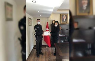 Korona virüs vakaları sıfırlanan ilçede kamu...