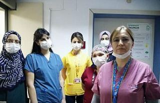 Koronayı yenen 8 yaşındaki Elif, alkışlarla taburcu...