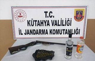 Köyde uyuşturucu ele geçirildi