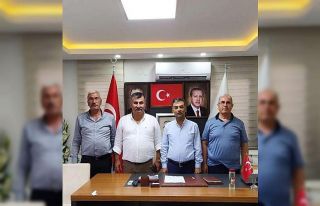 Kozan’da Cumhur İttifakı’ndan esnafa destek