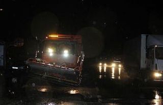 Kula yoğun kar yağışının etkisi altında