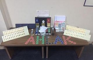 Kumar oynarken yakalanan 46 kişiye 61 bin 456 TL...