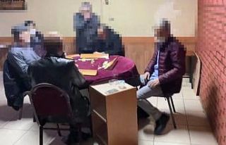 Kumar sevdası korona virüs dinlemeyen 6 şahsa ceza...