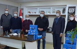 Kuşadası Ticaret Odası’ndan öğrencilere klavyeli...