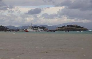 Kuşadası’na yeni yılın ikinci kar sürprizi