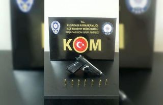 Kuşadası’nda şüphe üzerine durdurulan araçtan...
