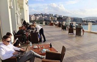 Kuşadası’ndan yeni yılın ilk günü izolasyonlu...