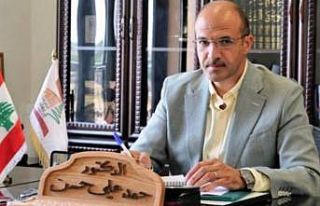 Lübnan Sağlık Bakanı Hassan, karantinaya alındı