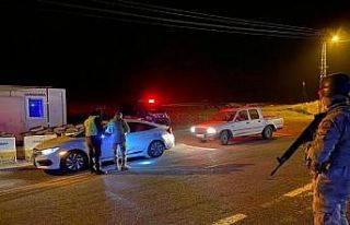 Malatya’da jandarma ekipleri denetim yaparak yeni...