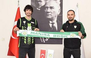 Manisa BBSK tecrübeli forvet Eren Ocaktürk’ü...