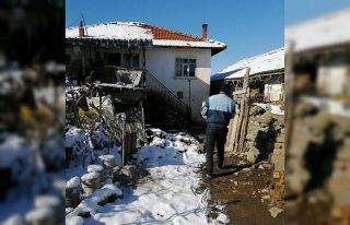 Manisa Büyükşehir kar kış demeden ihtiyaç sahibinin...