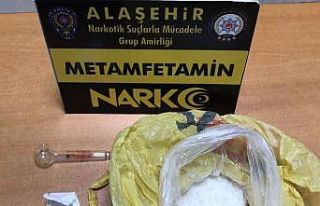 Manisa’da zehir tacirleri tutuklandı