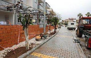 Marmaris’te cadde yenilemesi sırasında kaldırılan...