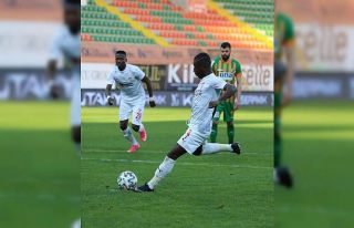 Max Gradel ligdeki 6. golünü attı