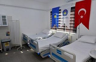 Mehmetçik Kosova’da Aile Sağlık Merkezini yeniledi