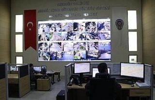 Mersin, bin 359 kamera ile izleniyor