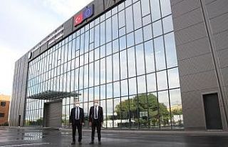 Mersin Model Fabrika’da hedef karanlık fabrikalar