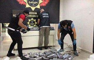 Mersin polisi uyuşturucuyla mücadelede Türkiye...