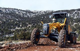 Mersin’de 1650 rakımdaki yol hasreti bitti