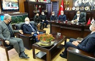 Milletvekili Uçar, karla mücadele çalışmalarını...