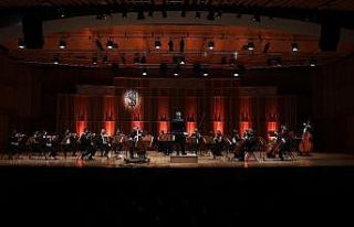 Milli Reasürans Oda Orkestrası Çağ Erçağ’a...