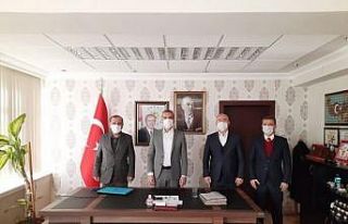 Müdürlerden veda ziyareti