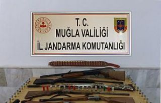 Muğla Jandarma KOM’dan kaçak silah operasyonu