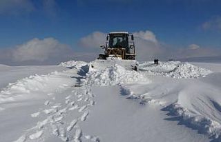 Muş’ta 163 köy yolu ulaşıma açıldı