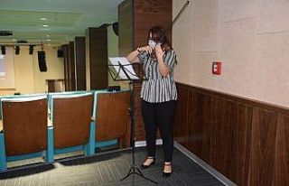 Müzik terapi ve uygulamaları ele alındı