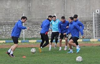 Nevşehir Belediyespor, deplasmanda Fatsa Belediyespor...