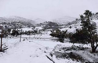 Nurdağı’nda yoğun kar yağışı