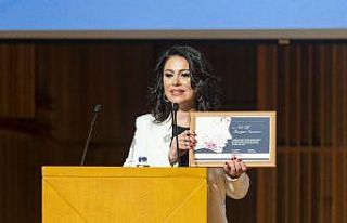 Oğlu için ürettiği Propolisle ’İnsanlığa...