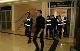 Öğrencileri EBA TV’siz bırakan yeraltı fiber...