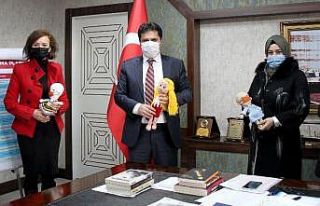 Öğretmenlerden “amigurumi örgü” ile farkındalık...