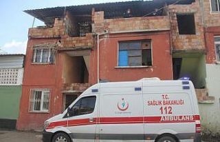 Öldüğü fark edilmeyen yaşlı adamın cesedi kurtlanmış...
