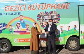 Örnek yazara ilk destek Kahta Belediyesi’nden