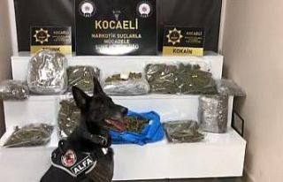 Osmangazi Köprüsü’nde uyuşturucu yüklü cipe...