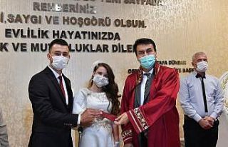 Osmangazi’de 6 bin 52 çift mutluluğa ‘evet’...
